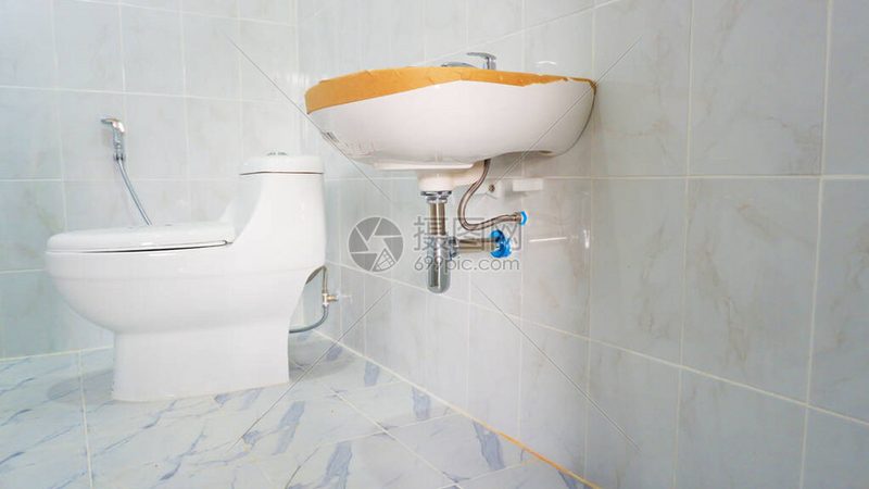 揭秘冷热水龙头软管：材质、工艺与选购要点